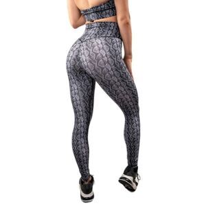 NWT Til You Collapse TYC Effortless Scrunch Leggings - Black Boa